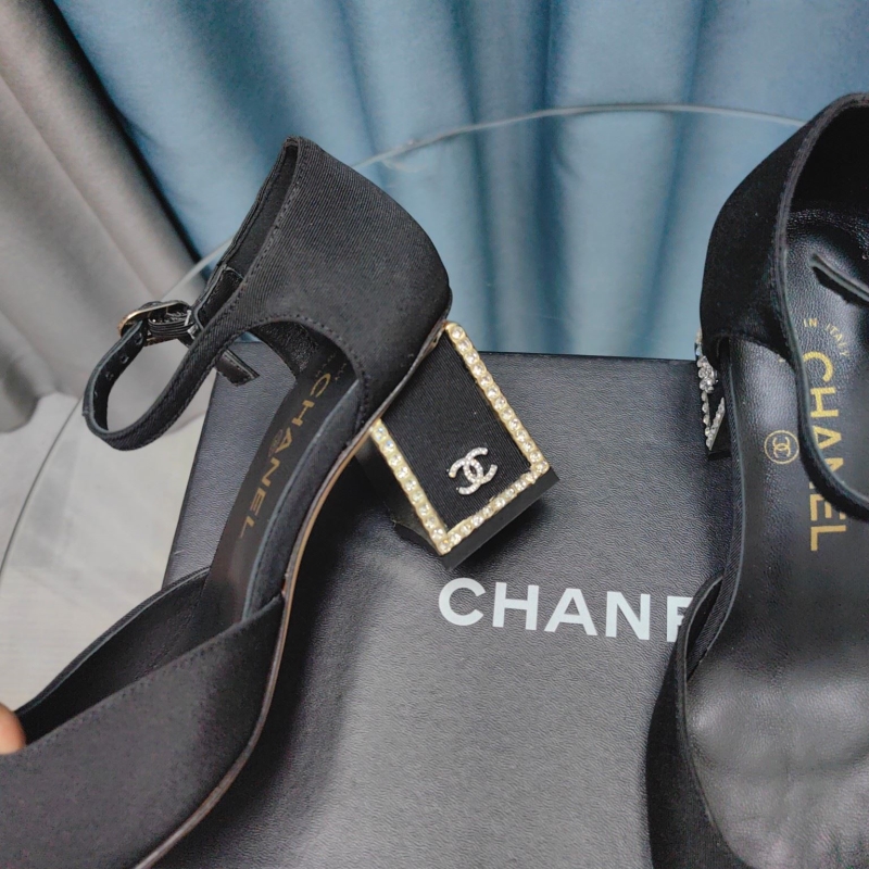 Chanel High Heels